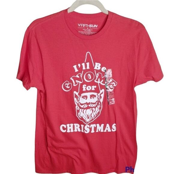 ❤️Christmas Gnome short sleeve Tshirt - Picture 1 of 4